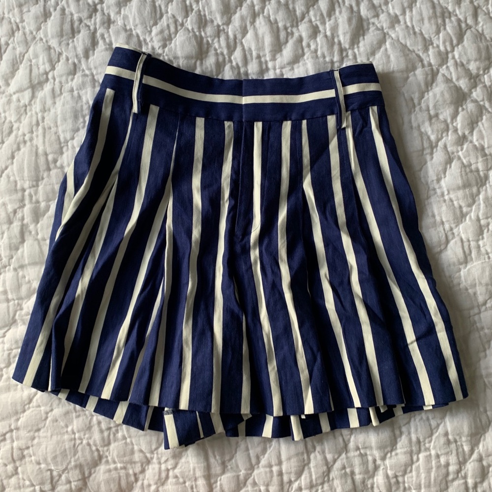 Alice and Olivia Skort